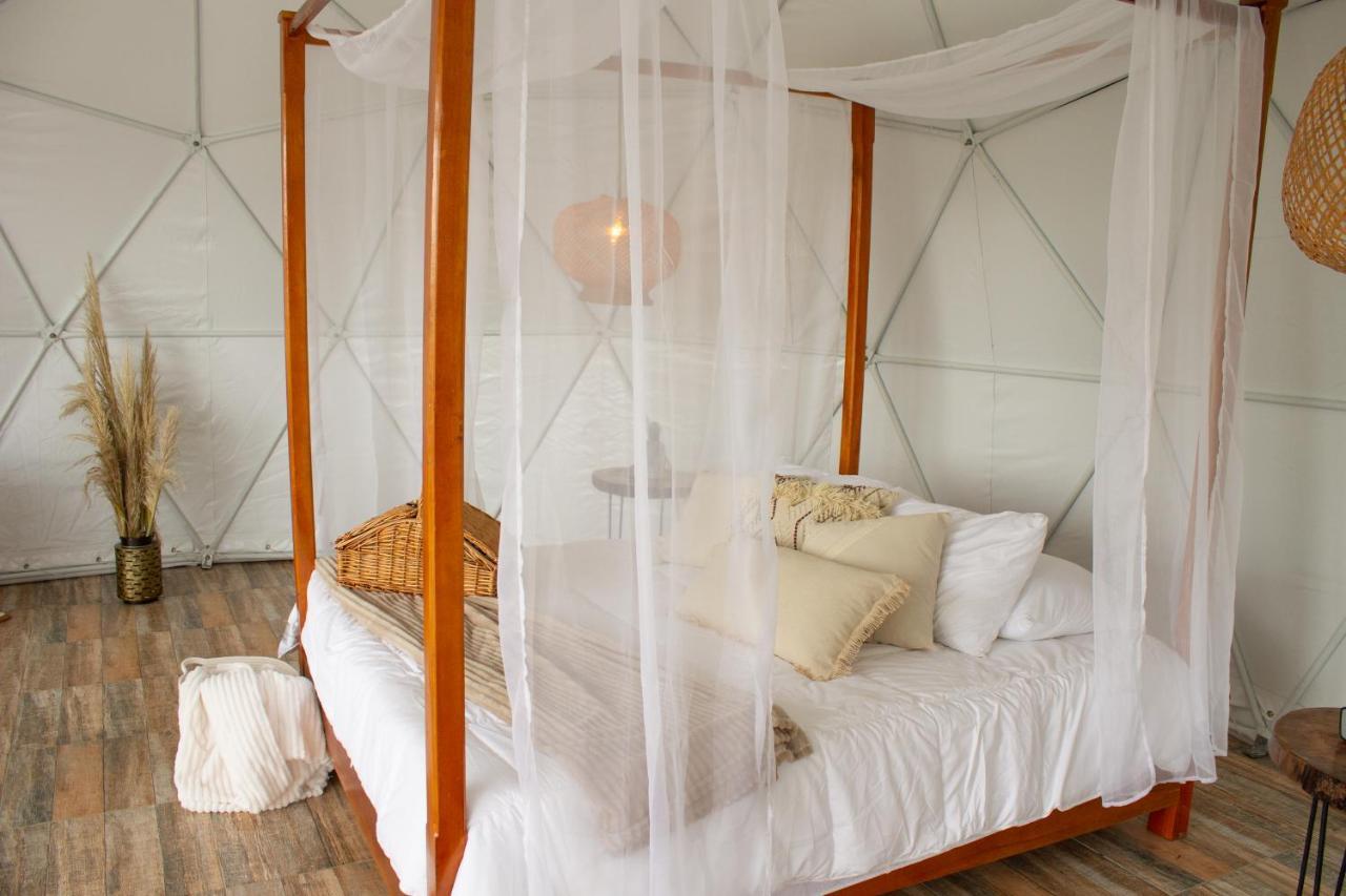 킴바야 Orange Glamping 빌라 외부 사진