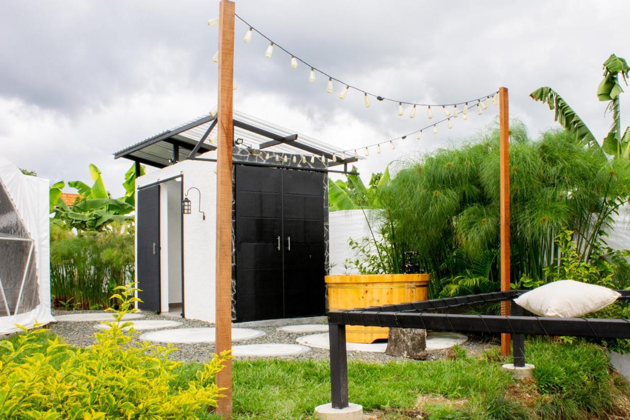 킴바야 Orange Glamping 빌라 외부 사진