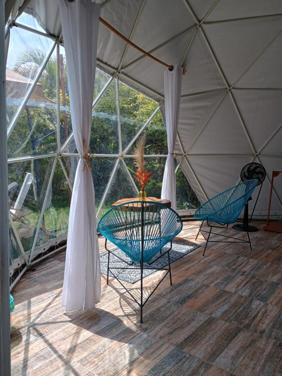 킴바야 Orange Glamping 빌라 외부 사진