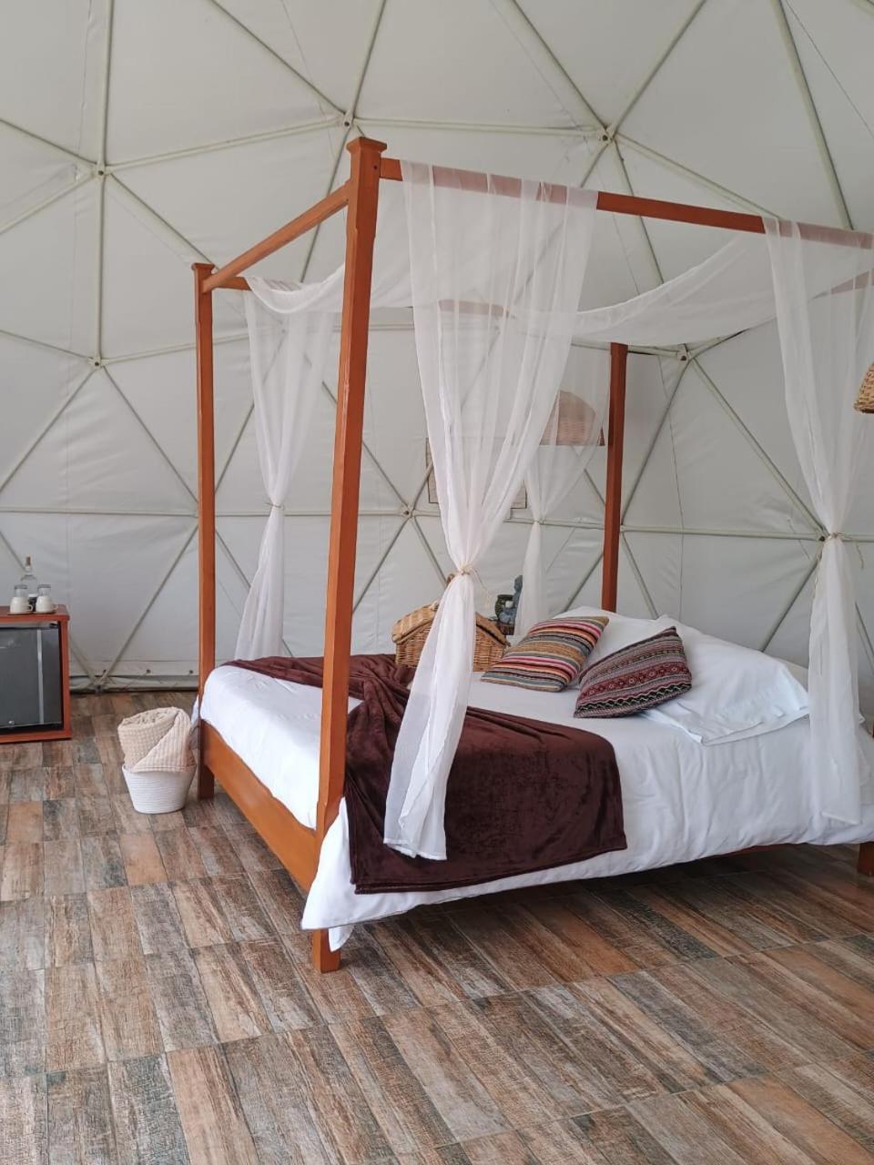 킴바야 Orange Glamping 빌라 외부 사진